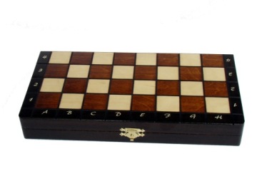 МАГНИТНЫЕ деревянные шахматы ПОЛЬСКОГО ИЗГОТОВЛЕНИЯ