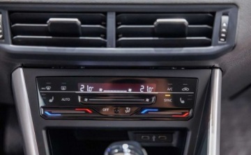 Volkswagen Taigo 1.0 TSI 110KM 2022 Volkswagen Taigo 1.0 TSI Style Benzyna 110KM, zdjęcie 28