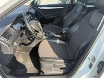 Skoda Octavia III Kombi 2.0 TDI 150KM 2016 Škoda Octavia Skoda Octavia 2.0TDi 150KM 2015r, zdjęcie 11