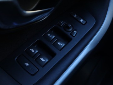 Volvo V40 II Hatchback 2.0 D3 150KM 2015 Volvo V40 Cross Country 2.0 D3, Salon Polska, zdjęcie 16