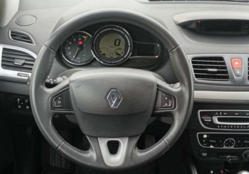 Renault Megane III Hatchback 1.6 16v 110KM 2008 Renault Megane Zarejestrowany - ubezpieczony - benzyna 1.6 Benzyna 110KM, zdjęcie 22