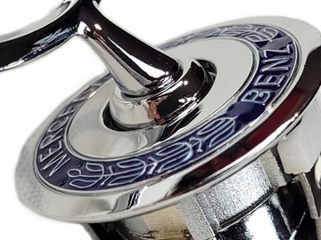 W203 ЗВЕЗДА C КЛАССА НА КАПОТЕ ЭМБЛЕМА ХРОМ 3d