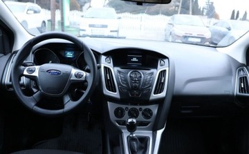Ford Focus III Kombi 1.6 TDCi 105KM 2013 Ford Focus SW KLIMA, Tempomat, Centralny Zamek, El. Szyby, Zadbany 1.6, zdjęcie 5