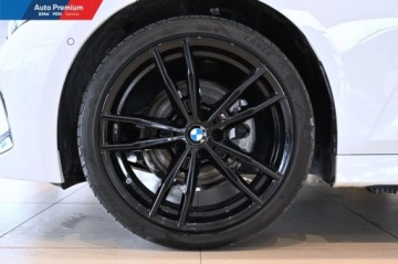 BMW Seria 3 G20-G21 Limuzyna 2.0 320i 184KM 2024 BMW Seria 3 320i xDriveFV23Adaptacyjne Reflektory LED 2.0 Benzyna 184KM, zdjęcie 22