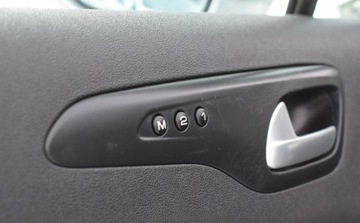 Citroen C5 III Tourer 2.0 HDi FAP 136KM 2009 Citroen C5 Citroen C5 Tourer HDi 135 FAP Exclusive 2.0 Diesel 136KM, zdjęcie 23