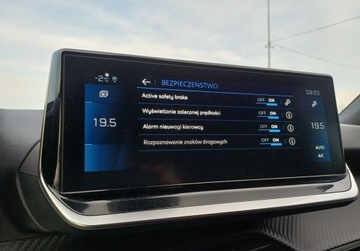 Peugeot 2008 II SUV 1.2 PureTech 130KM 2023 Peugeot 2008 256 Allure Pack 130 KM Automat I wl. GWARANCJA 1.2, zdjęcie 18