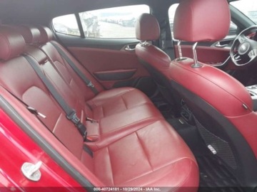 Kia Stinger Liftback 3.3 T-GDi 366KM 2018 Kia Stinger 2018 Kia Stinger GT AWD 3.3 Benzyna 365KM, zdjęcie 7