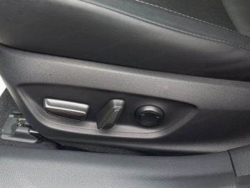 Toyota Prius V (XW60) 2.0  Hybrid Dynamic Force Plug-in 223KM 2026 Od ręki - Executive 2.0 Plug-in Hybrid 223KM | Podgrzewane fotele!, zdjęcie 7