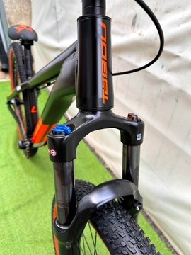 DIRT TABOU TABSPIN 1.0 SUNTOUR DISCS DARTMOOR LOCK