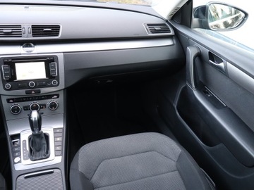 Volkswagen Passat B7 Limousine 2.0 TDI CR DPF BlueMotion 140KM 2014 VW Passat 2.0 TDI, Salon Polska, Serwis ASO, zdjęcie 7