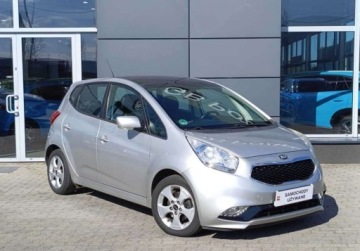 Kia Venga Mikrovan 1.6 CRDi 128KM 2015 Kia Venga 1.6 ON 128KM L Serwis ASO Gwarancja Podgrzewane fotele 1.6 Diesel, zdjęcie 3