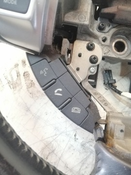 MITSUBISHI OUTLANDER II VOLANT KŮŽE MULTIFUNKČNÍ