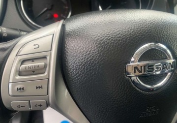 Nissan Qashqai II Crossover 1.6 DIG-T 163KM 2015 Nissan Qashqai 76 Tys Km Gwarancja Bezwypadkowy Zarejestrowany 1.6 163KM, zdjęcie 9