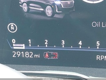 Cadillac Escalade III 2022 Cadillac Escalade Premium Luxury 2022 6.2l 6.2 Benzyna 420KM, zdjęcie 11