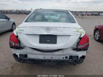 Mercedes Klasa C W205 2018 Mercedes-Benz Klasa C C 300 4matic 2.0 Benzyna 241KM, zdjęcie 5