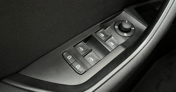 Skoda Superb III Kombi Facelifting 2.0 TDI SCR 150KM 2019 Skoda Superb Skora Automat Navi Webasto Hak Parktronic FV23, zdjęcie 12