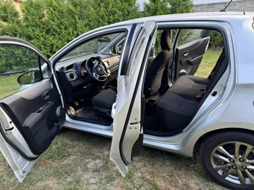 Toyota Yaris III Hatchback 5d Facelifting 1.33 Dual VVT-i 99KM 2014 Toyota Yaris 1,3 VVTi- 99KM B+G Kamera Cofania, zdjęcie 5