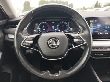 Skoda Octavia IV Kombi 2.0 TDI 150KM 2022 Skoda Octavia 2.0 TDI 150KM Style DSG Matrix Panorama Virtual AndroidFV23, zdjęcie 11