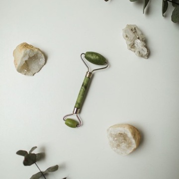 Elever Cosmetics PANAPI Энзимный пилинг + роллер для лица БЕСПЛАТНО