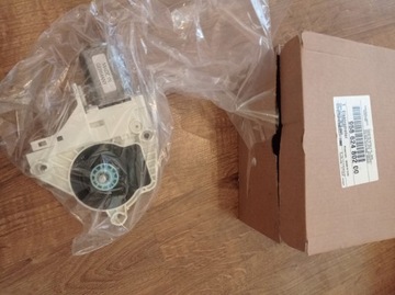 MOTOR OKNO PORSCHE CAYENNE PRAVÝ PŘEDNÍ 95862480200