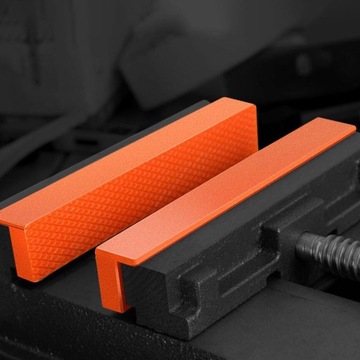 2 шт. Чехлы для тисков. Мягкие губки для любых тисков.