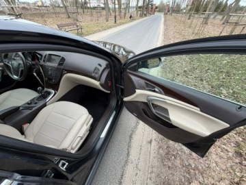 Opel Insignia I Hatchback 2.0 CDTI ECOTEC 160KM 2010 Opel Insignia Cosmo 2.0 CDTI 160KM Navi Alu 19'', zdjęcie 29