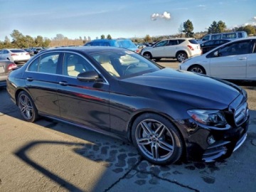 Mercedes Klasa E W213 2020 Mercedes-Benz Klasa E 350 2020 2.0 Benzyna 255KM, zdjęcie 4