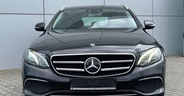 Mercedes Klasa E W213 Kombi 2.0 220d 194KM 2020 Mercedes-Benz Klasa E 4 Matic Automat Led Parktronic Kamera Navi Vir, zdjęcie 2