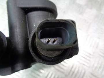 HRDLO VODY VW FOX 1.4 TDI 038121132D