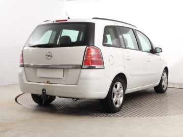 Opel Zafira B 1.9 CDTI ECOTEC 100KM 2007 Opel Zafira 1.9 CDTI, 7 miejsc, HAK, Klima, zdjęcie 4