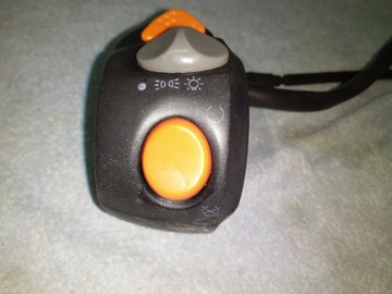 MALAGUTI MADISON R 125 2003 г., переключатель правый