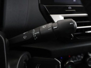 Citroen C4 III SUV 1.2 PureTech 130KM 2024 Citroen C4 full LED virtual cocpit kamera i, zdjęcie 31