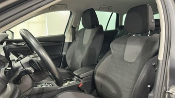 Skoda Octavia IV Liftback 1.5 TSI EVO 150KM 2023 Škoda Octavia Skoda Octavia 1.5 TSI e-Tec, zdjęcie 9