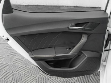 Cupra Leon II Hatchback 1.5 eTSI MHEV 150KM 2023 Cupra Leon 1.5 TSI DSG Podgrz. kier 2 stref klima, zdjęcie 20