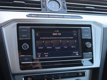 Volkswagen Passat B8 Limousine 1.8 TSI BlueMotion Technology 180KM 2018 VW Passat 1.8 TSI, Salon Polska, Klima, zdjęcie 12
