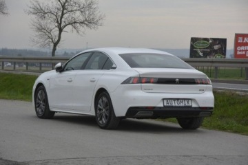 Peugeot 508 II Sedan 1.5 BlueHDI 130KM 2020 Peugeot 508 1.5BlueHDi nawi Android Auto Car Play, zdjęcie 5