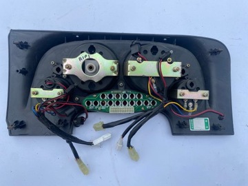 PŘÍSTROJOVÁ DESKA INDIKÁTOR TACHOMETR KIA RETONA NOVÝ STARÉ ZÁSOBY