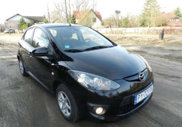 Mazda 2 II Hatchback 5d 1.3 86KM 2010 Mazda 2 ekonomiczna niezawodna 5drzwi Klima 1.3 Benzyna 86KM