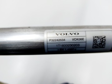 VOLVO XC60 II 18 г. Трубка топливного бака 2.0 B 32242534 Бензин