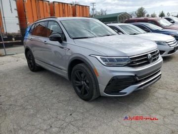 Volkswagen Tiguan III 2024 Volkswagen Tiguan 2024 r. , 2,0L po gradobiciu od ubezpieczalni 2.0 Benzyna, zdjęcie 3