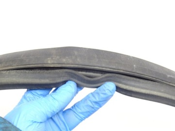 USZCZELKA KAROSERII DRZWI TOYOTA AYGO CITROEN C1 PEUGEOT 107 2005-2014