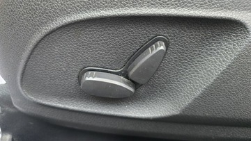 Ford Kuga I 2.0 Duratorq TDCi 163KM 2010 Ford Kuga Titanium, Panorama, AWD, 163KM, zdjęcie 19