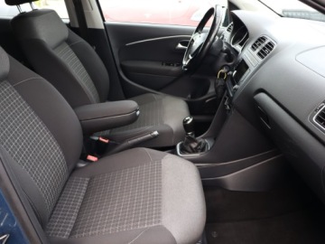 Volkswagen Polo V Hatchback 3d Facelifting 1.2 TSI BlueMotion Technology 90KM 2017 VW Polo 1.2 TSI, Salon Polska, 1. Właściciel, zdjęcie 8