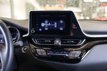 Toyota C-HR I Crossover Facelifting 1.8 Hybrid 122KM 2023 Toyota C-HR 1.8 Hybrid GPF GR Sport 1.8 Hybryda 122KM, zdjęcie 7