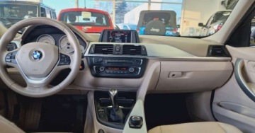 BMW Seria 3 F30-F31-F34 Limuzyna 2.0 328i 245KM 2012 BMW Seria 3 328i 245KM F30 LEDY Modern 2.0 Benzyna 245KM, zdjęcie 16