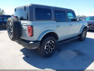 Ford Bronco VI 2024 Ford Bronco Outer Banks 2024 2.3 Benzyna 275KM, zdjęcie 5