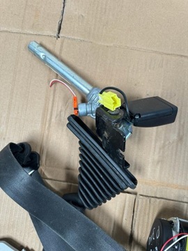 РЕМЕНЬ БЕЗОПАСНОСТИ ПЕРЕДНИЙ ПРАВЫЙ QASHQAI J10 2009-2013 гг.