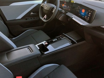 Opel Astra L Hatchback 1.2 Turbo 130KM 2025 Od ręki - Business Edition 1.2 T 130KM / Pakiet Infotainment Edition, zdjęcie 4