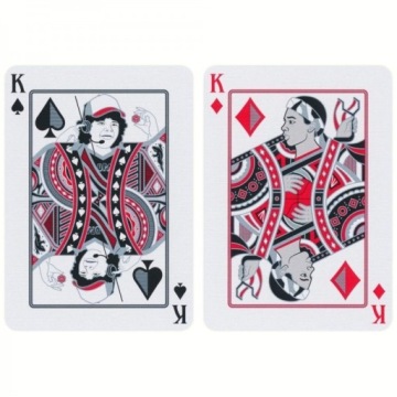 Теория очень странных дел: 11 игральных карт