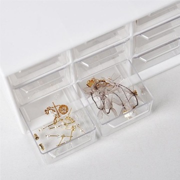 Коробка Практичный, прозрачный пластик.